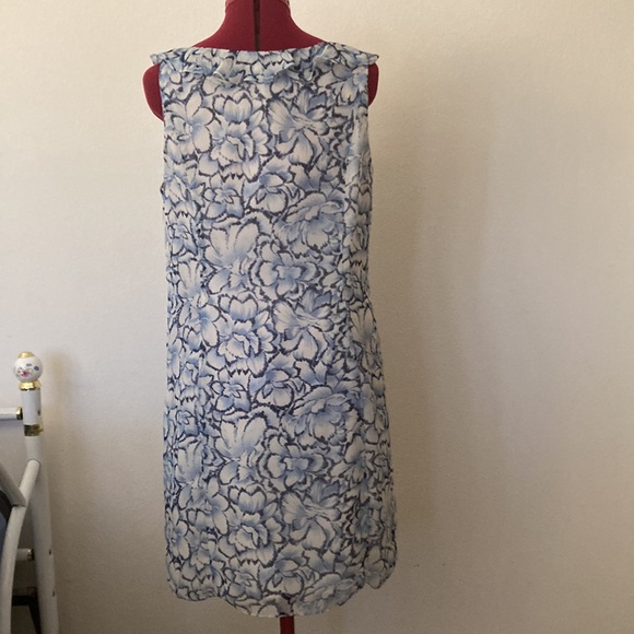 Adrianna Papell blue & cream floral front ruffled lined sleeveless dress size 14 - Picture 4 of 9